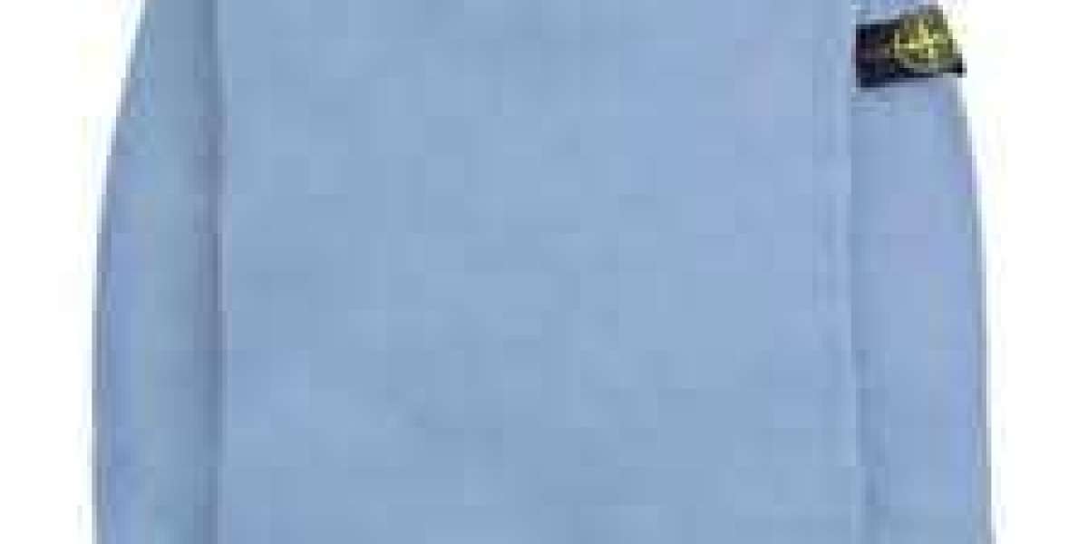 Premium Stone Island Streetwear Style in Germany