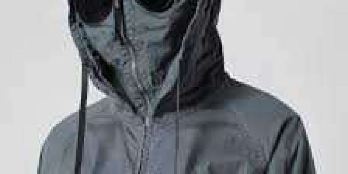CP Company France Looks Luxe Modernes 2026