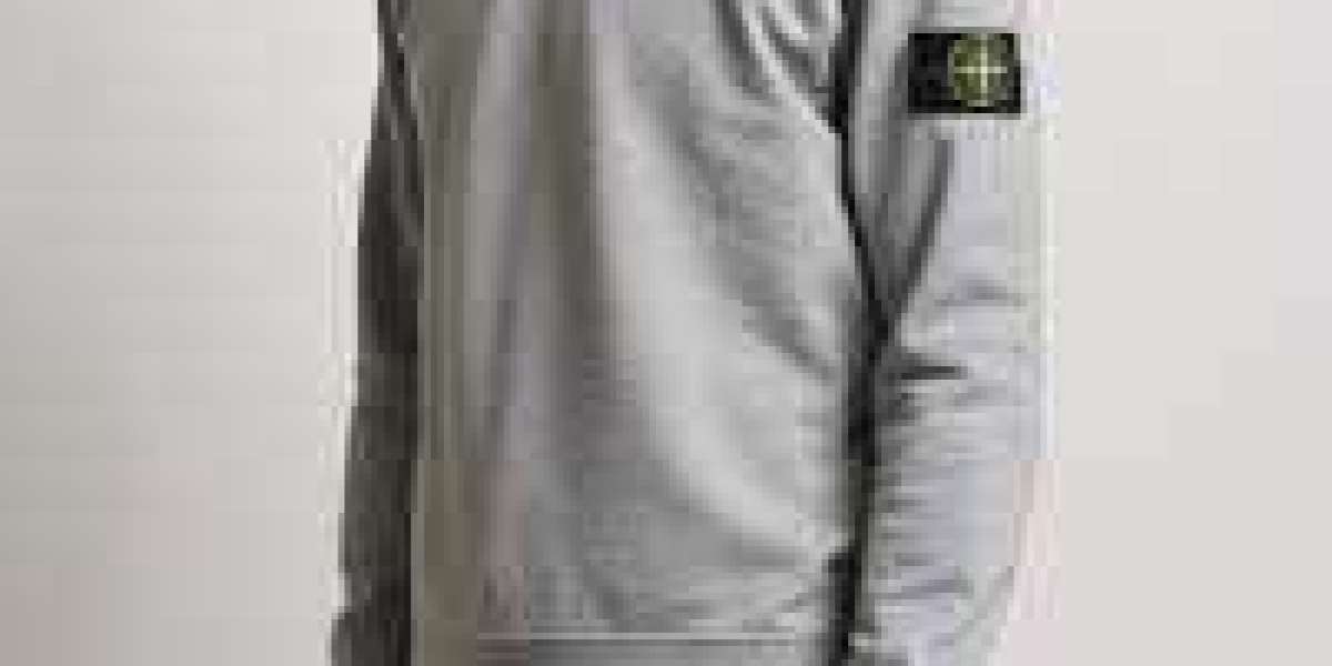 Stone Island France Mode Luxe Contemporaine 2026