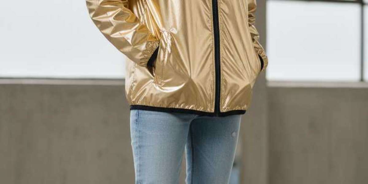 Unique Color Range Makes Comme des Garcons Jacket Stand Apart