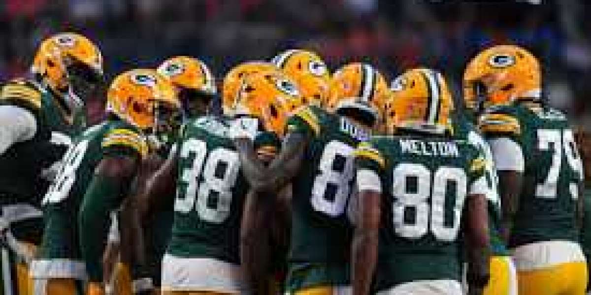 Elgton Jenkins carted in the direction of Packers locker place with ankle damage