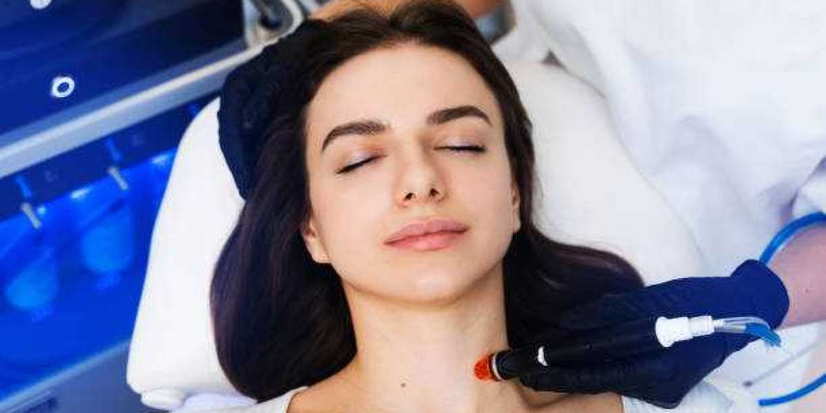 Hydrafacial in Riyadh for Personalized Facial Care and Skin Renewal