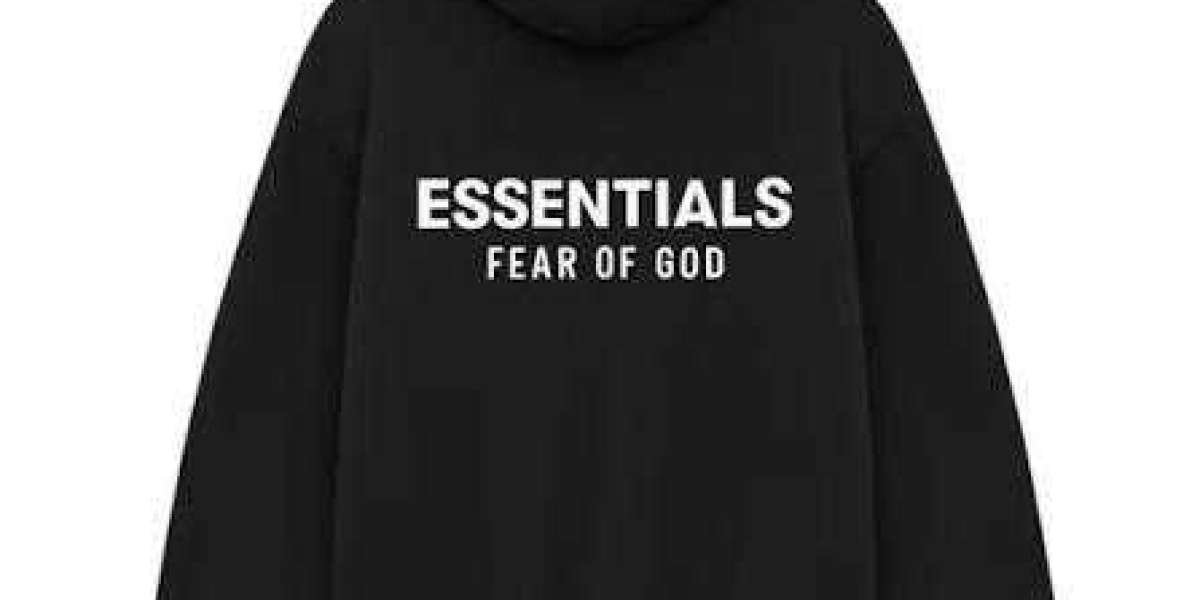 Essentials Hoodie Canada | Explore Relaxed Fits for Stylish Everyday Comfort