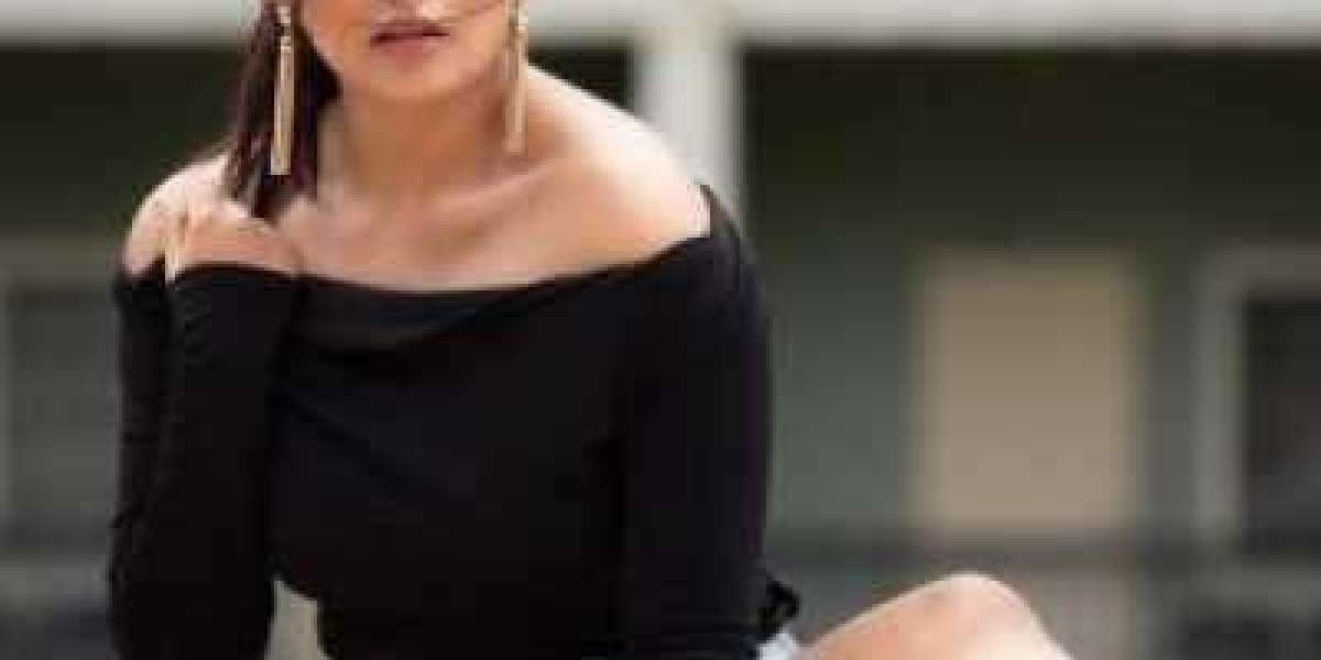 How to Choose a Surat Call Girl for a Relaxed Evening
