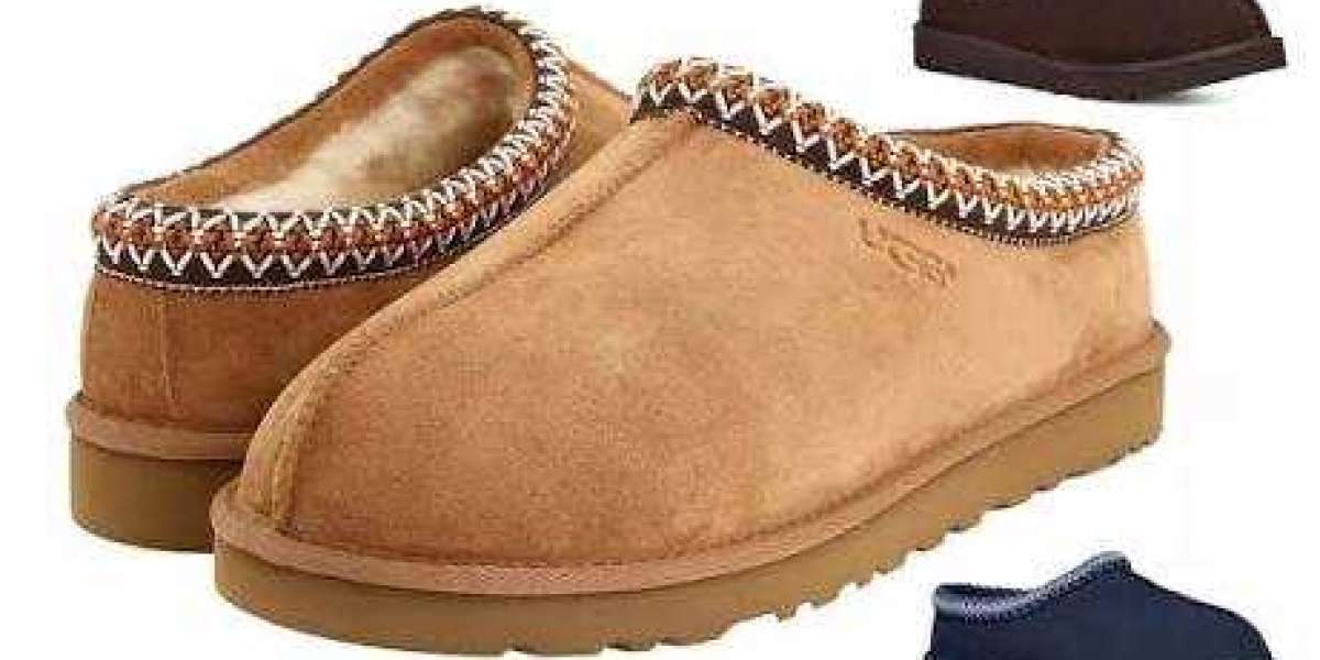 UGG Slippers United States | Find Warm and Stylish Slippers for Winter