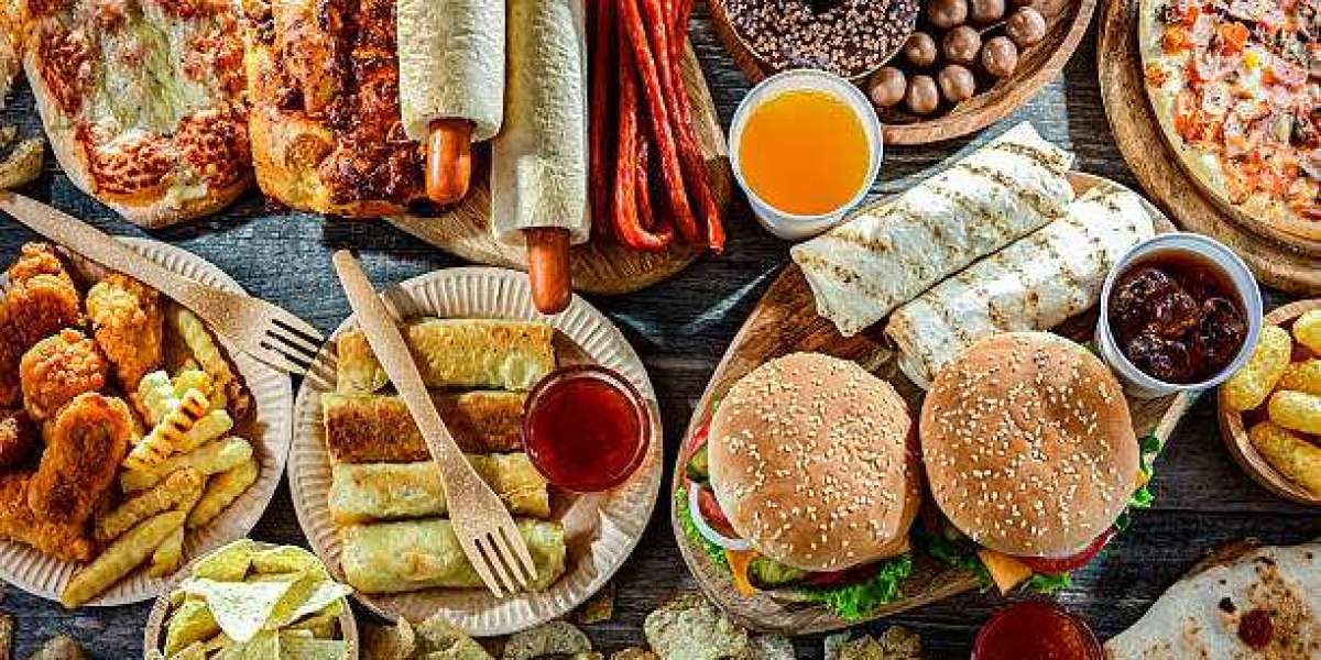Best Fast Food In Karachi – Top Fast Food Options to Try