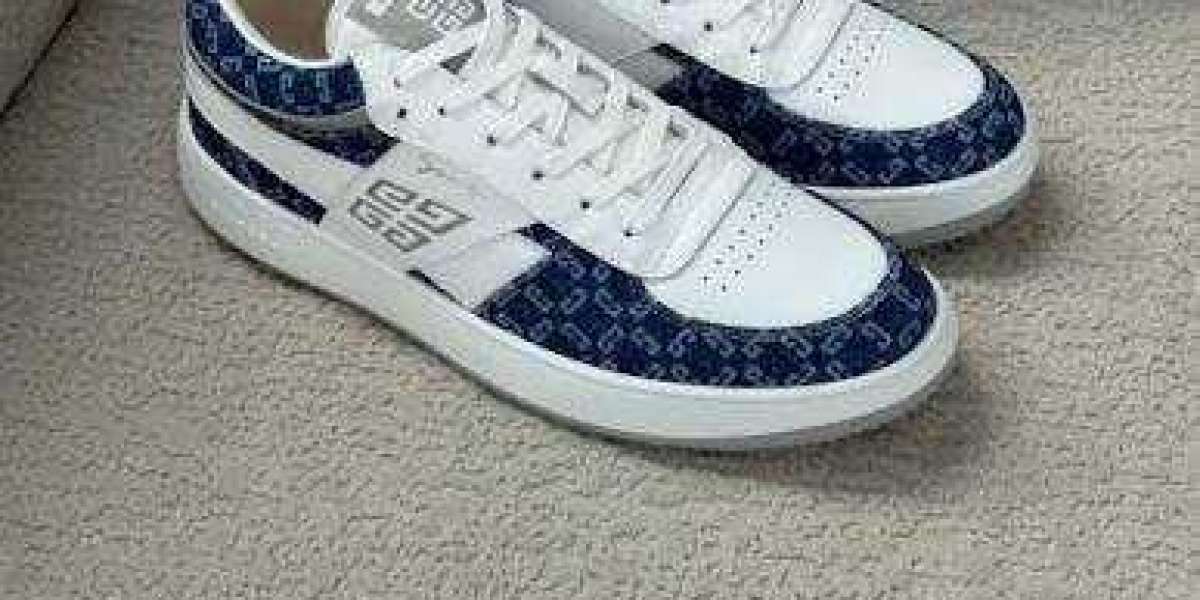 Givenchy Occhiali Da Sole Buying Guide for Men and Women