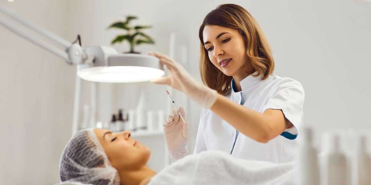 Choosing Hair Care With the Best Trichologists in Dubai