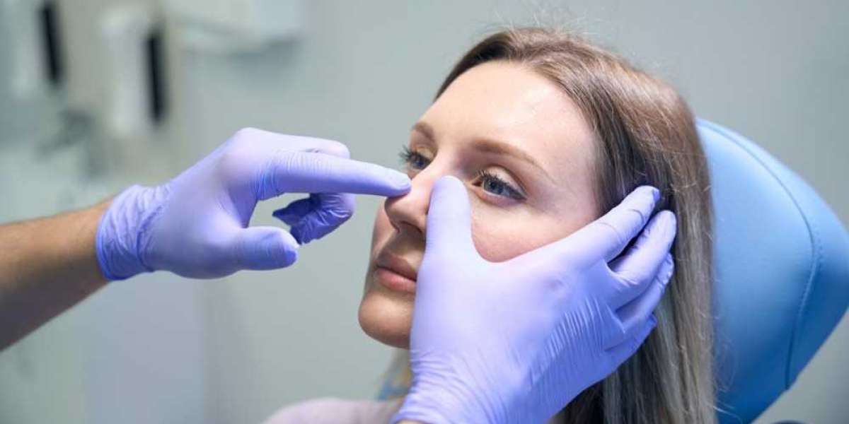 How Dynamic Clinic PK Approaches Rhinoplasty in Islamabad