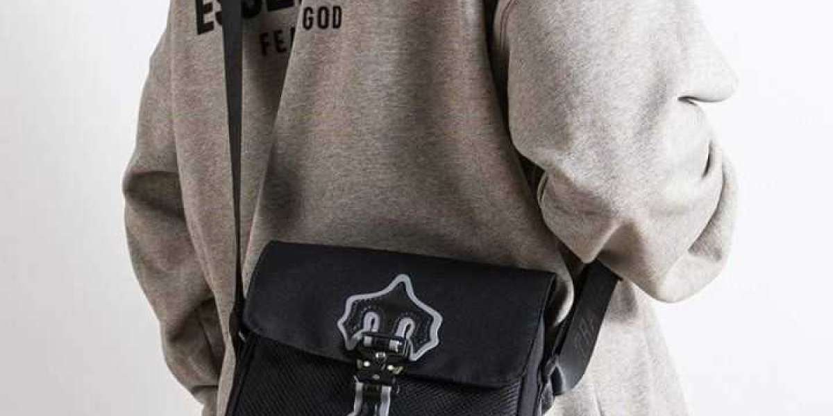 Trapstar Bag – Streetwear Bags Built for Everyday Style