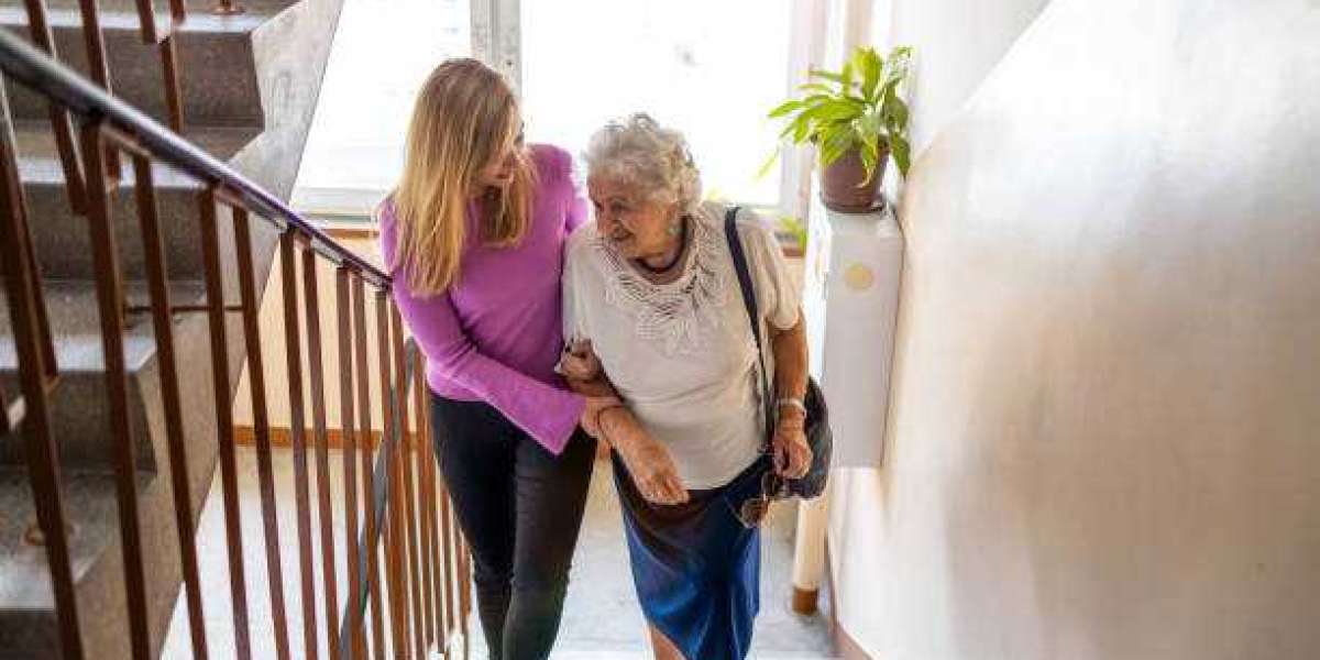 When Family Members Cannot Be There Every Day to Help an Aging Loved One