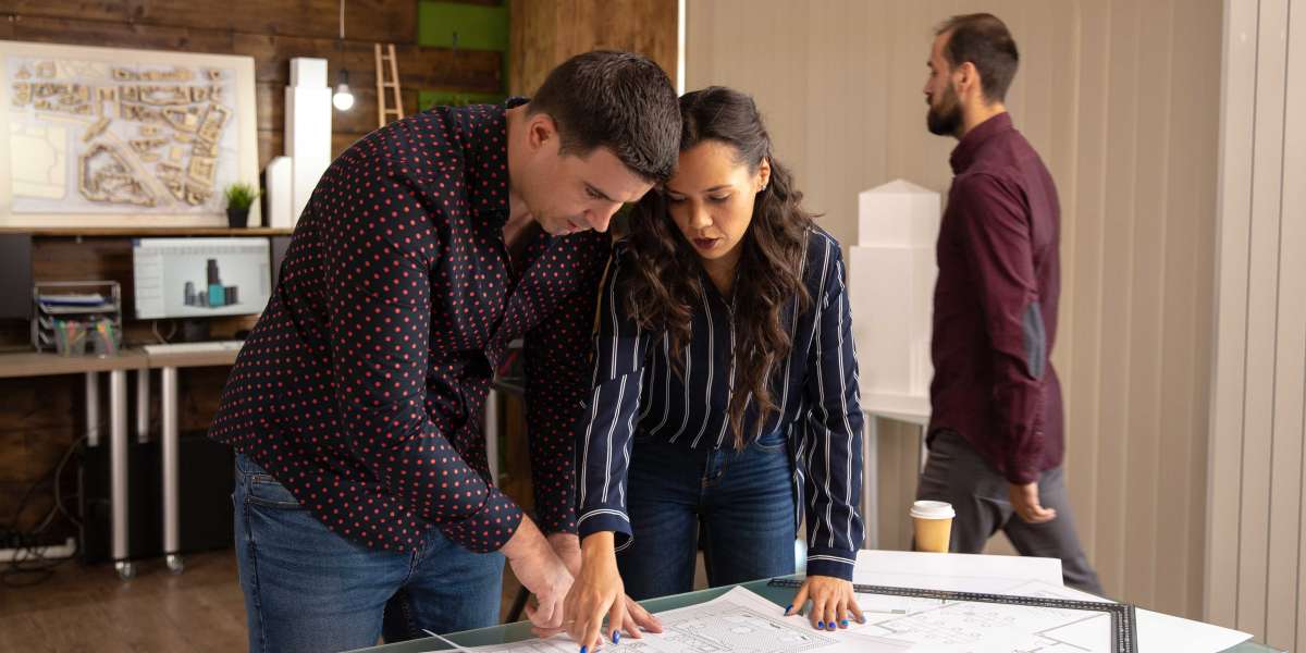 Seven Lessons UK Investors Learn the Hard Way on Refurbishment and Conversion Projects
